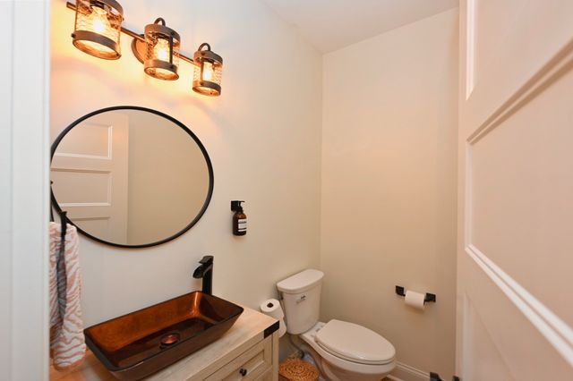 632 Weeping Willow Rd, Hendersonville, TN 37075