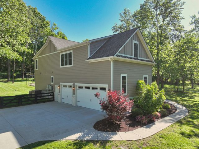 632 Weeping Willow Rd, Hendersonville, TN 37075