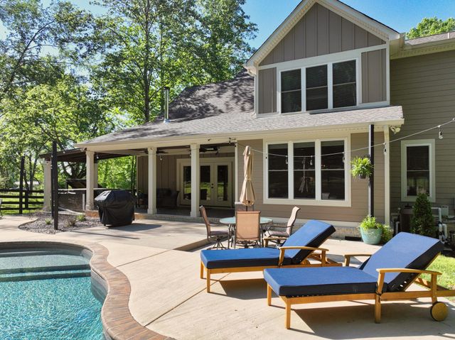 632 Weeping Willow Rd, Hendersonville, TN 37075