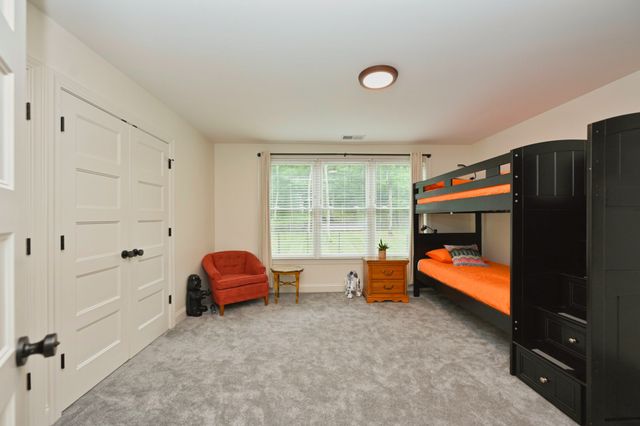 632 Weeping Willow Rd, Hendersonville, TN 37075