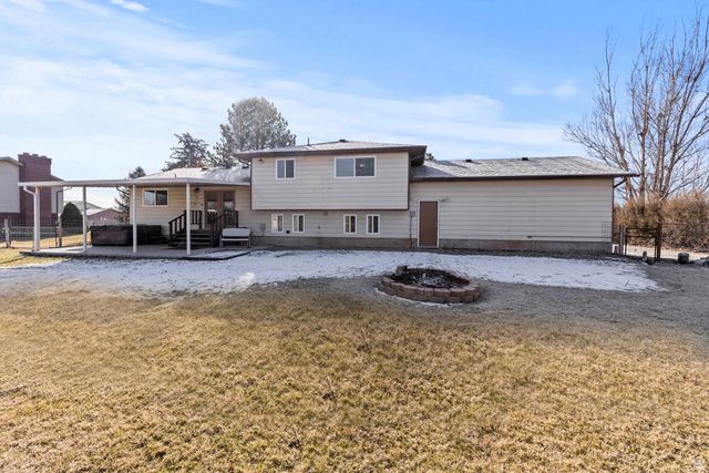 4488 W 4950 S, Hooper, UT 84315