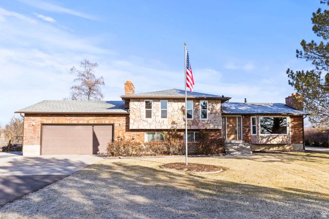 4488 W 4950 S, Hooper, UT 84315