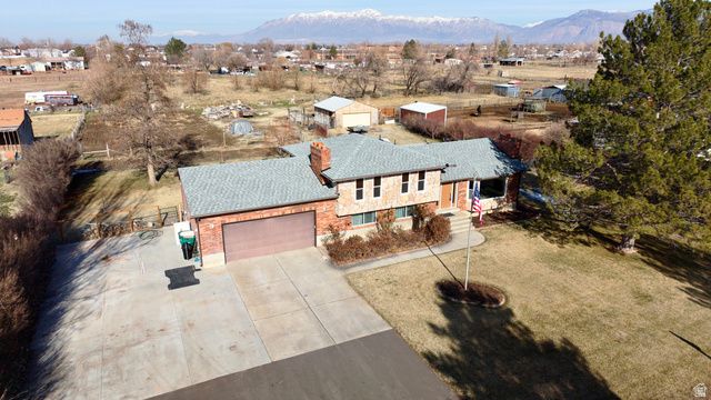 4488 W 4950 S, Hooper, UT 84315