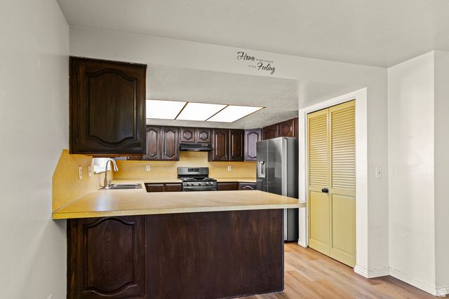 4488 W 4950 S, Hooper, UT 84315