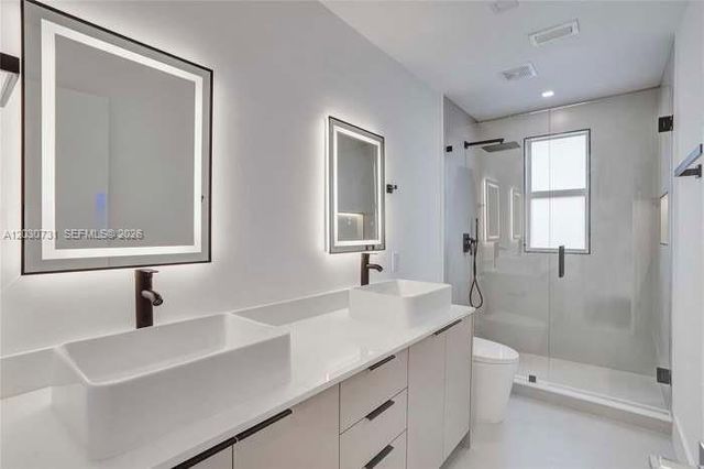 852 Heritage Drive, Weston, FL 33326