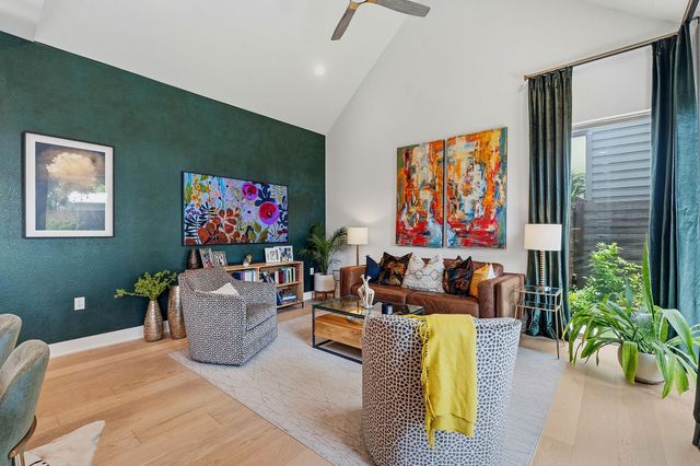 1000 Ellingson LN 1, Austin, TX 78751
