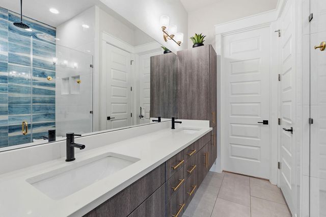 1000 Ellingson LN 1, Austin, TX 78751