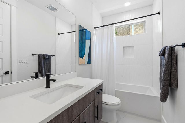 1000 Ellingson LN 1, Austin, TX 78751