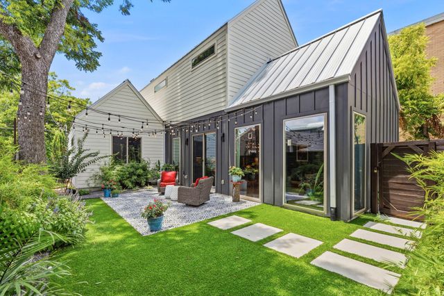 1000 Ellingson LN 1, Austin, TX 78751