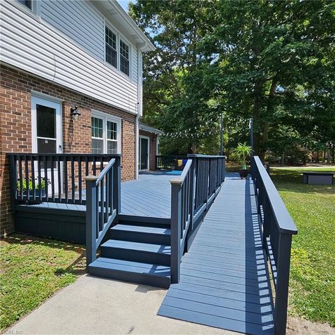 101 Azalea DR, Yorktown, VA 23692