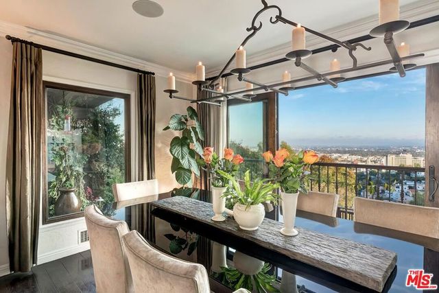 6910 Los Tilos Road, Los Angeles, CA 90068