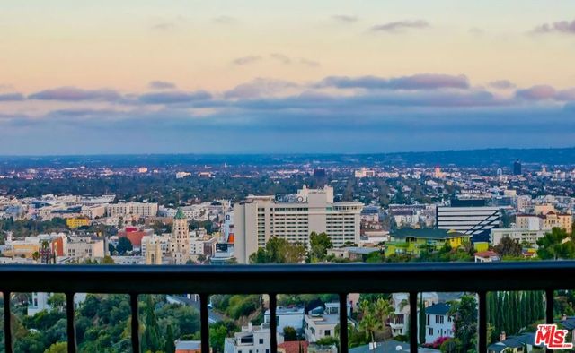 6910 Los Tilos Road, Los Angeles, CA 90068