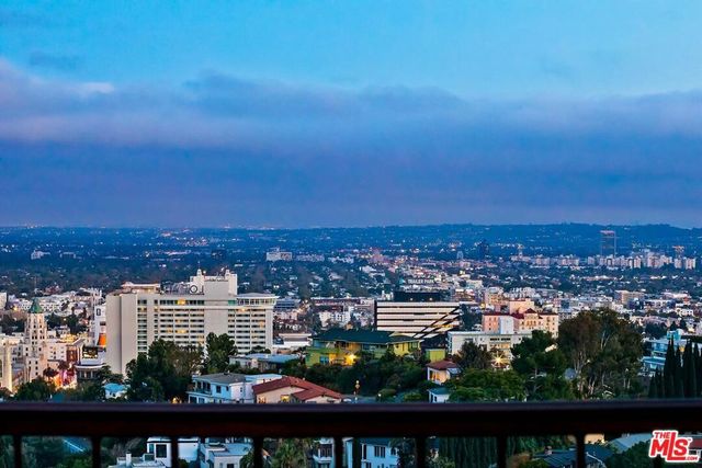 6910 Los Tilos Road, Los Angeles, CA 90068