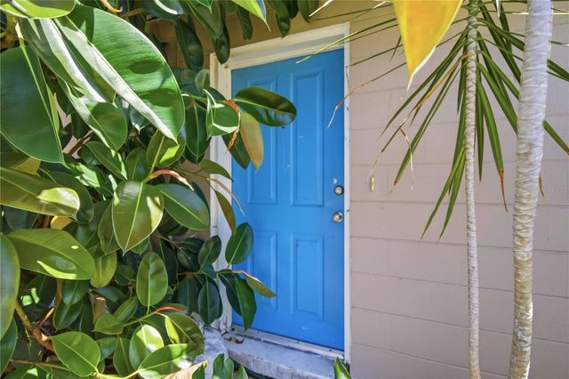 308 LANTANA AVENUE, Sarasota, FL 34243