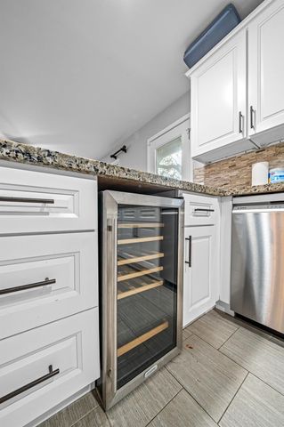 5606 Warm Springs Road, Houston, TX 77035