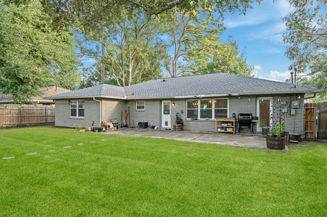 5606 Warm Springs Road, Houston, TX 77035