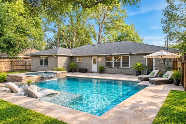5606 Warm Springs Road, Houston, TX 77035