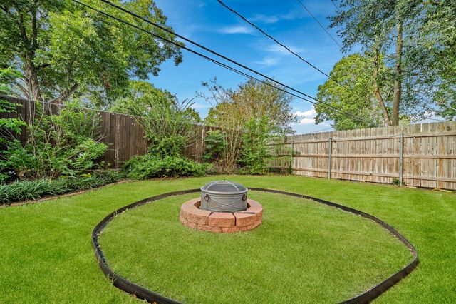 5606 Warm Springs Road, Houston, TX 77035
