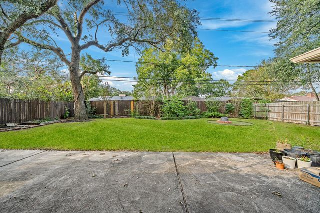 5606 Warm Springs Road, Houston, TX 77035