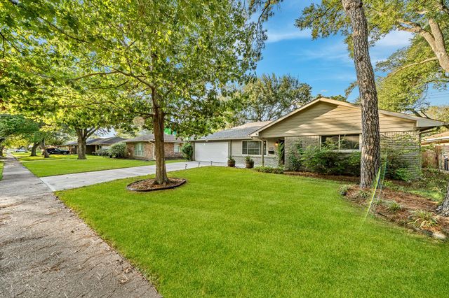 5606 Warm Springs Road, Houston, TX 77035
