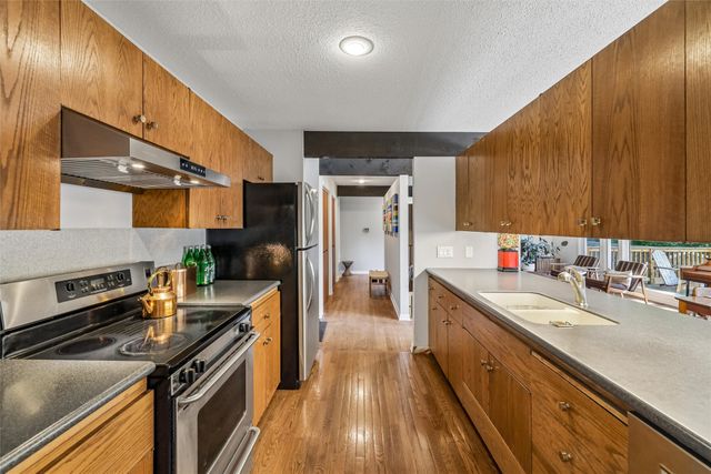 1551 NW 75th Street, Clive, IA 50325