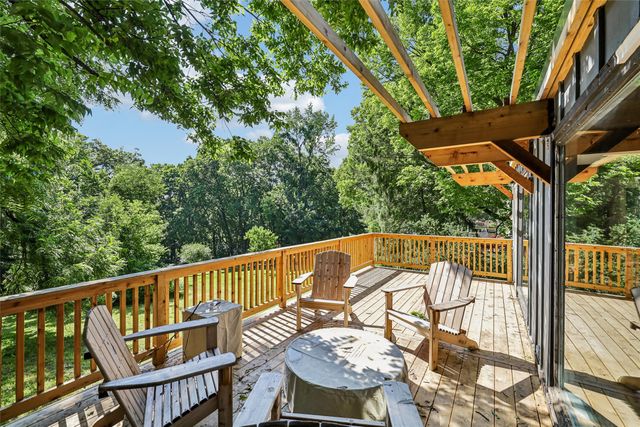 1551 NW 75th Street, Clive, IA 50325