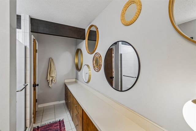 1551 NW 75th Street, Clive, IA 50325