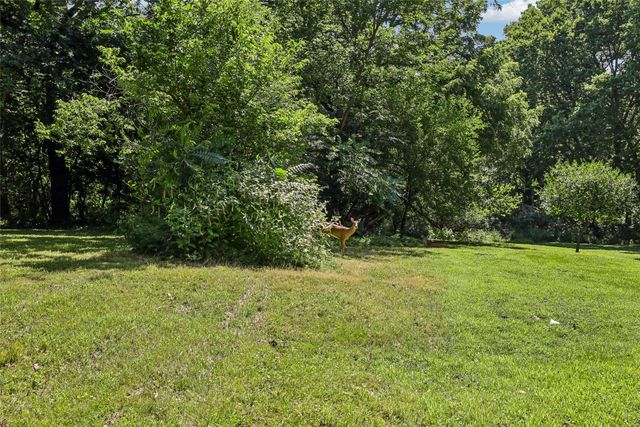 1551 NW 75th Street, Clive, IA 50325