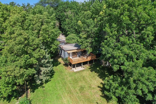 1551 NW 75th Street, Clive, IA 50325