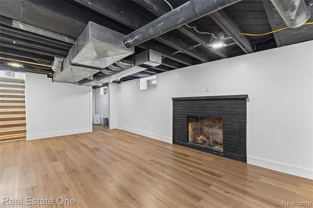 24713 Lois Lane, Southfield, MI 48075