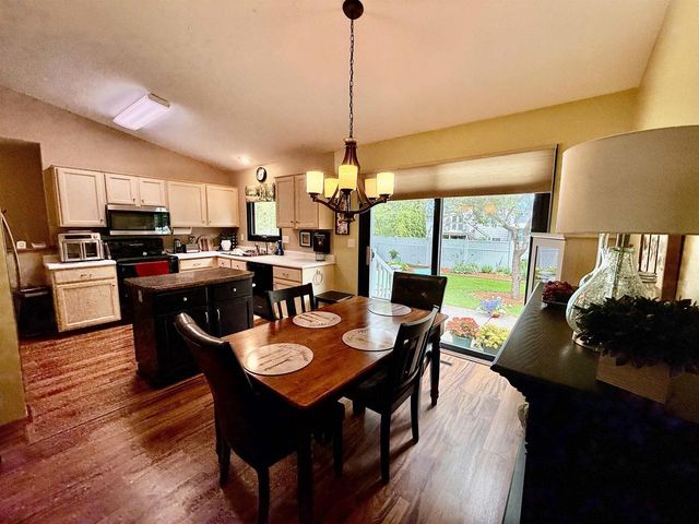 1820 Edon Drive, Janesville, WI 53546