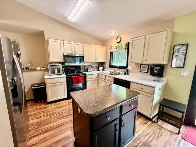 1820 Edon Drive, Janesville, WI 53546
