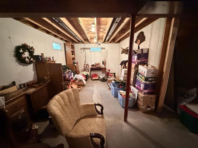 1820 Edon Drive, Janesville, WI 53546