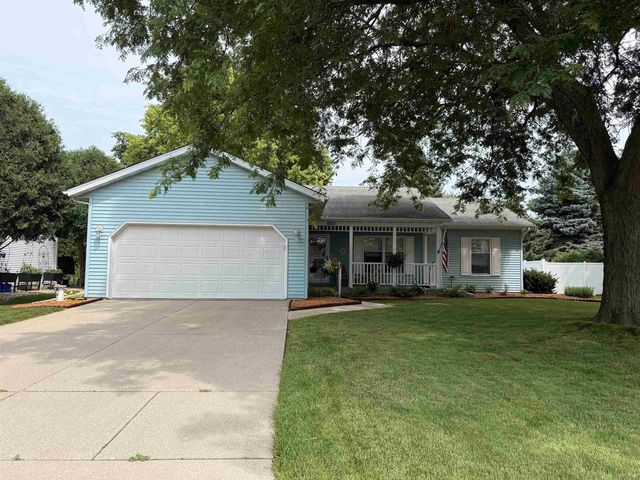 1820 Edon Drive, Janesville, WI 53546