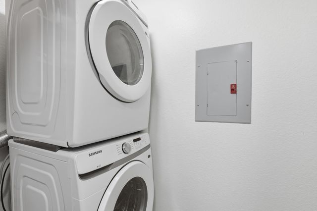 912 W Lincoln Pl, Spokane, WA 99204