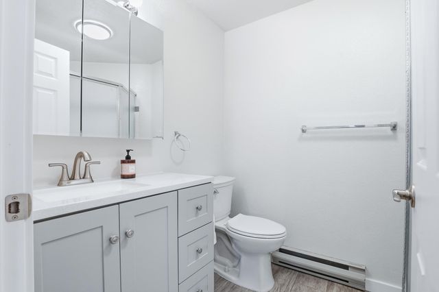 912 W Lincoln Pl, Spokane, WA 99204