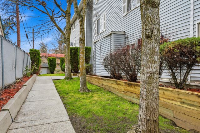 912 W Lincoln Pl, Spokane, WA 99204