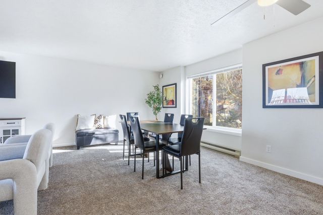 912 W Lincoln Pl, Spokane, WA 99204