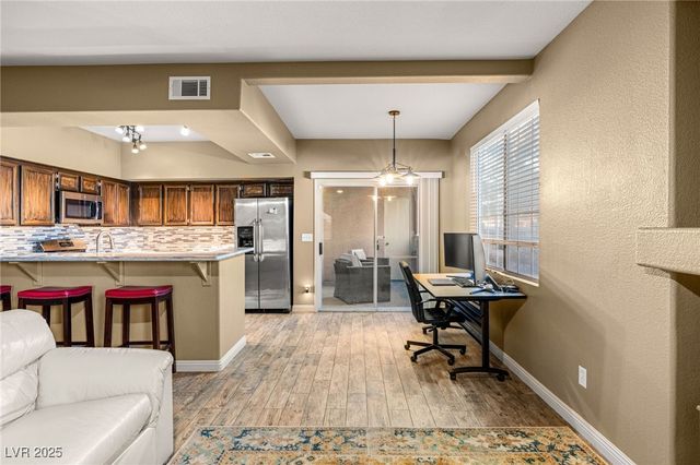 7716 Constanso Avenue 103, Las Vegas, NV 89128