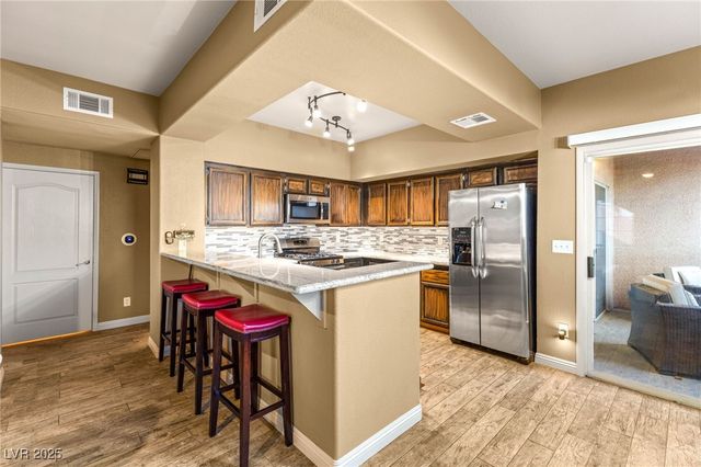 7716 Constanso Avenue 103, Las Vegas, NV 89128