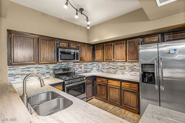 7716 Constanso Avenue 103, Las Vegas, NV 89128