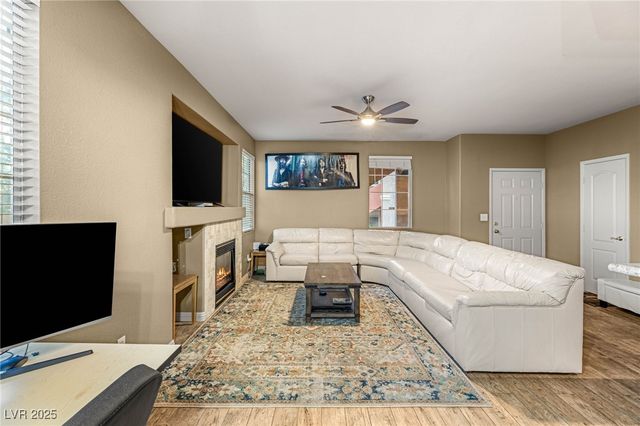 7716 Constanso Avenue 103, Las Vegas, NV 89128