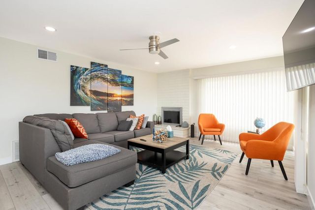 3012 Serbian Pl, San Diego, CA 92117