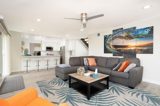 3012 Serbian Pl, San Diego, CA 92117