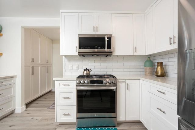 3012 Serbian Pl, San Diego, CA 92117