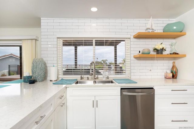 3012 Serbian Pl, San Diego, CA 92117