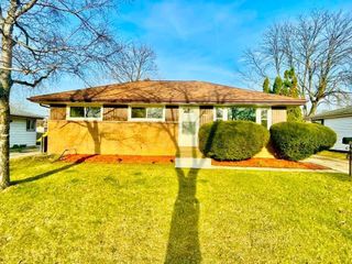 6504 N 85th STREET, Milwaukee, WI 53224