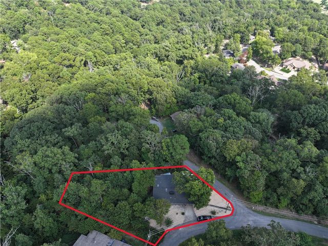 3 Jackson Circle, Bella Vista, AR 72715