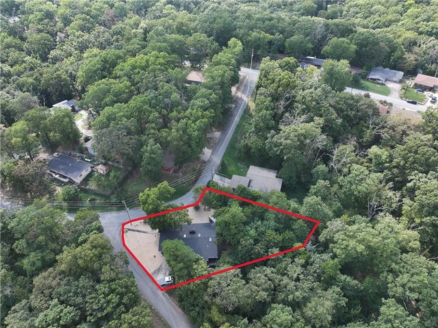 3 Jackson Circle, Bella Vista, AR 72715