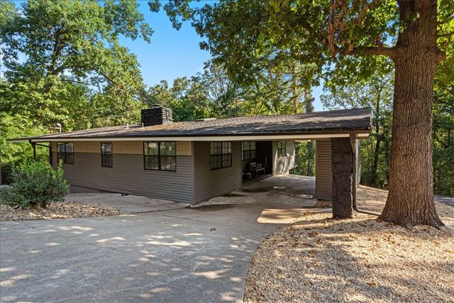 3 Jackson Circle, Bella Vista, AR 72715